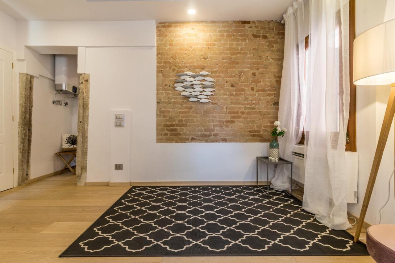 - Biennale 1 - 2 - 3 Apartamento Veneza