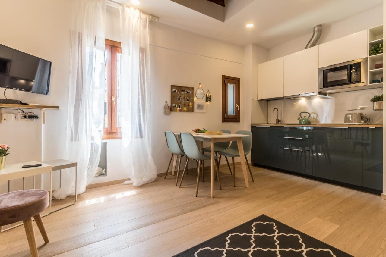 - Biennale 1 - 2 - 3 Appartement